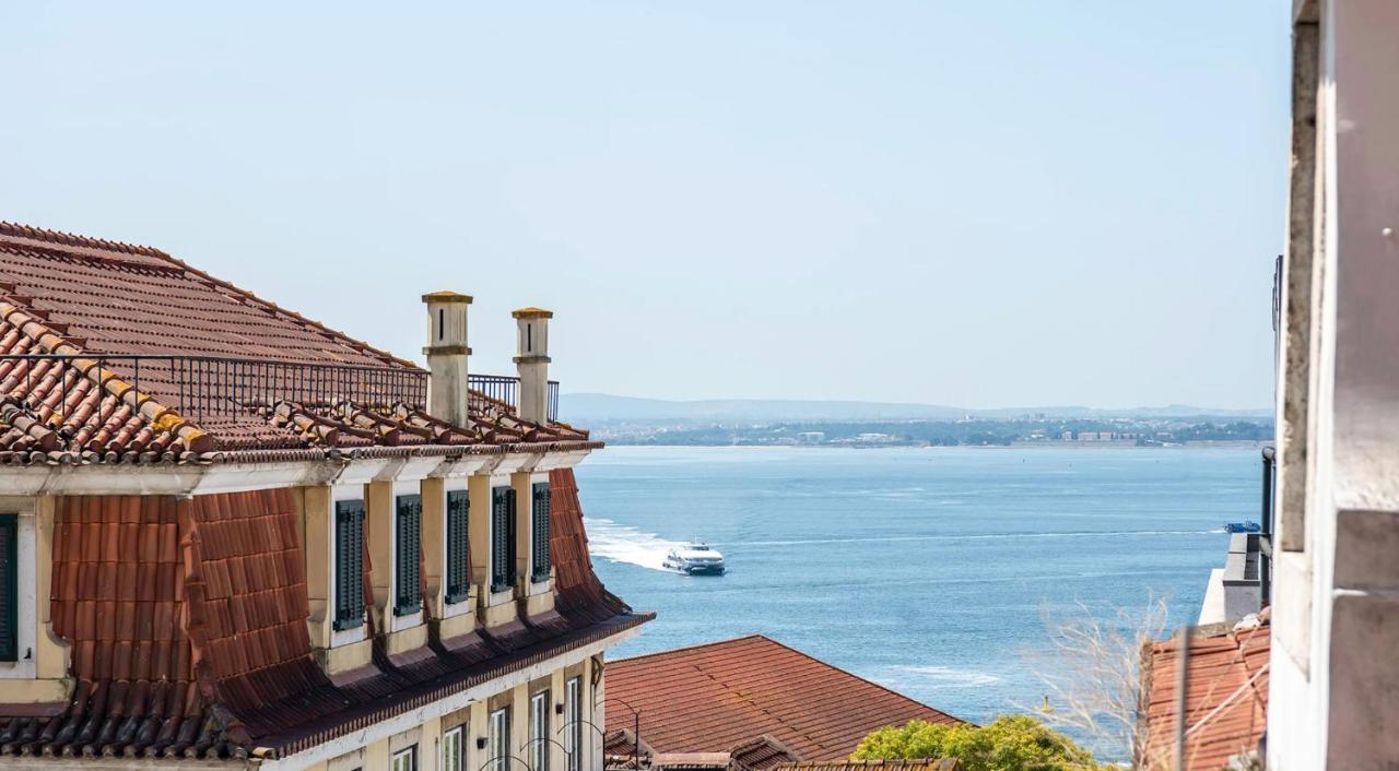 Trendy And Super 21 By Lisbonne Collection * Lisboa